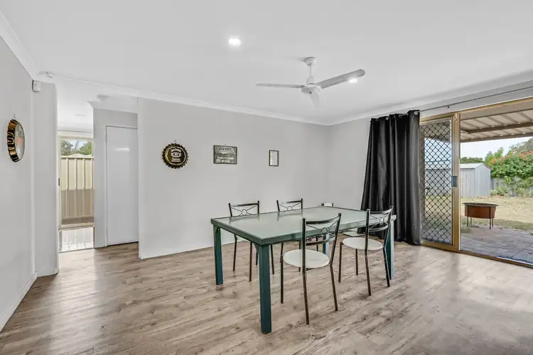Fifth view of Homely house listing, 2 Kurrajong Circle, Glen Iris WA 6230