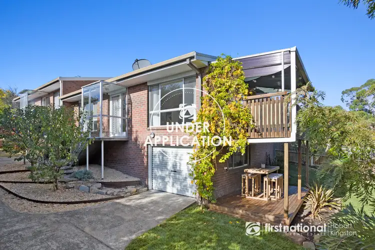 2/11 Mona Street, Kingston TAS 7050