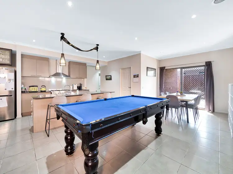 Sixth view of Homely house listing, 21 Elmsford Crescent, Cranbourne West VIC 3977