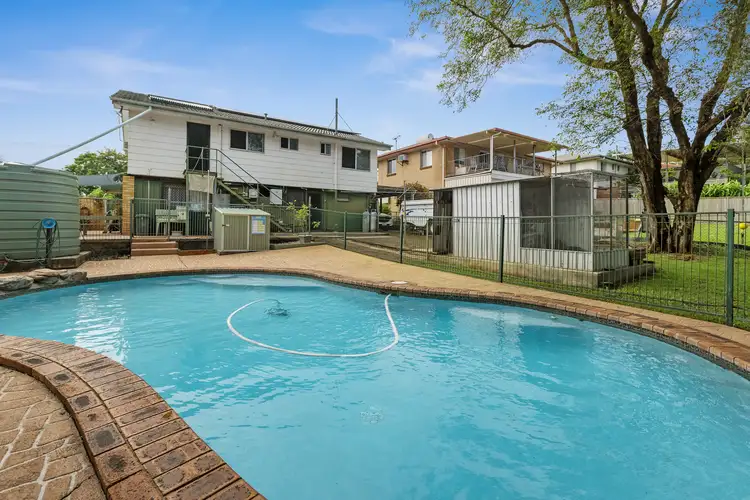 Second view of Homely house listing, 5 Drevesen Avenue, Cleveland QLD 4163