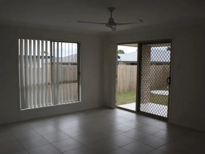 Third view of Homely other listing, 1/10 Esmeralda Street, Cambooya QLD 4358
