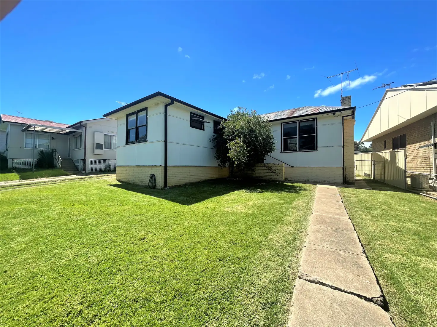 Main view of Homely house listing, 37 Blackett Avenue, Young NSW 2594