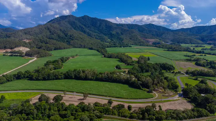 321 Maitland Road, Mount Peter QLD 4869