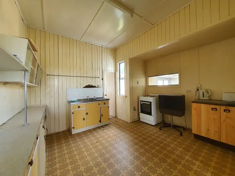 Seventh view of Homely house listing, 2 Morse Street, Monto QLD 4630