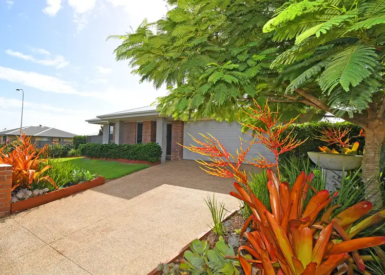 Second view of Homely house listing, 8 Jardine Street, Urraween QLD 4655