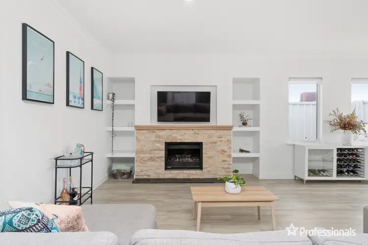 Sixth view of Homely house listing, 4a Tulse Rise, Kingsley WA 6026