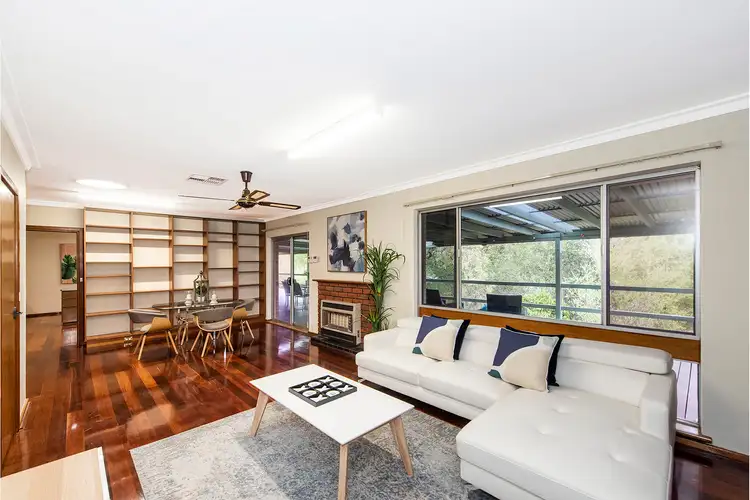 12 Schmitt Road, Kalamunda WA 6076