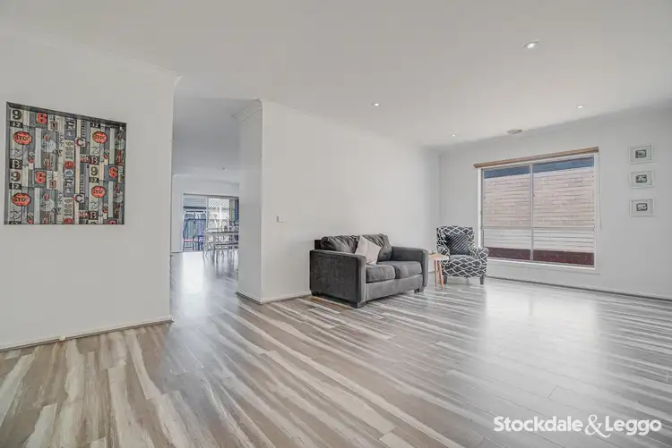 Fifth view of Homely house listing, 16 Clapham Way, Craigieburn VIC 3064