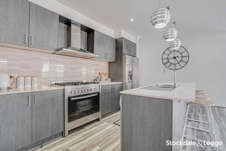 Sixth view of Homely house listing, 16 Clapham Way, Craigieburn VIC 3064