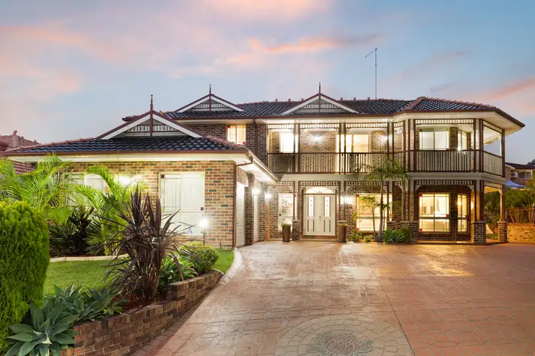 3 Barrow Close, Green Valley NSW 2168