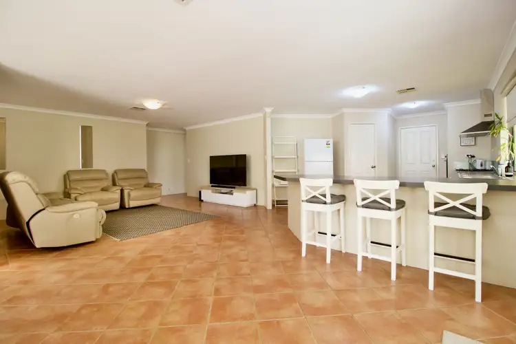 Sixth view of Homely house listing, 5 Otago Pass, Meadow Springs WA 6210