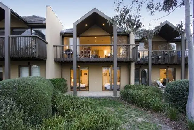 14 St Andrews Court, Chirnside Park VIC 3116