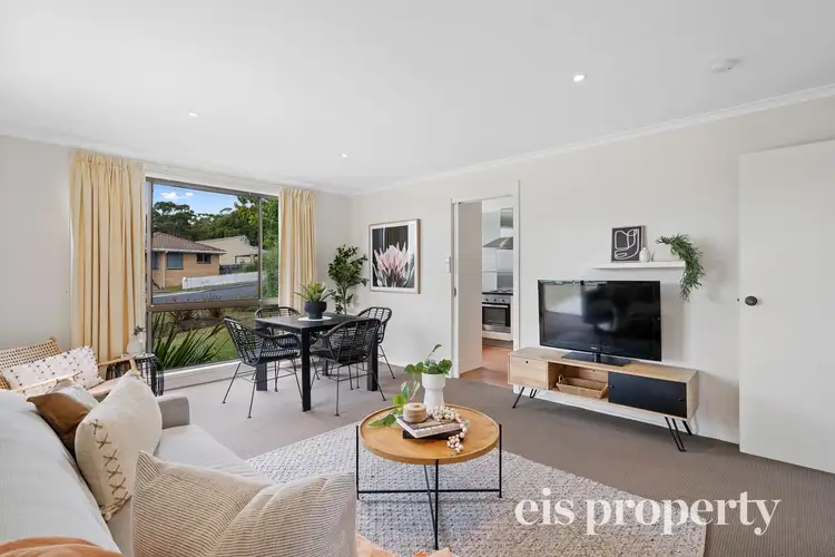 Fifth view of Homely villa listing, 2/19b Maranoa Road, Kingston TAS 7050