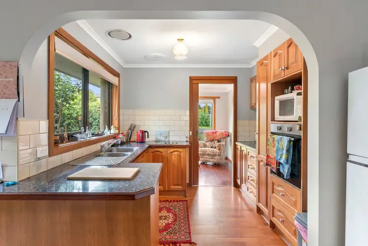 Fifth view of Homely house listing, 4 Coolalie Court, Grovedale VIC 3216