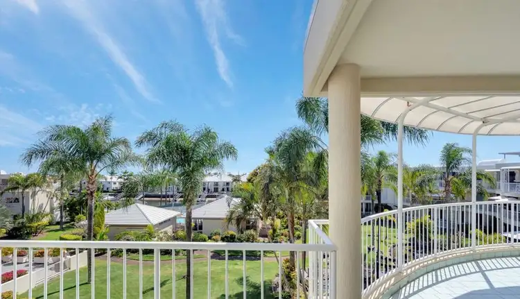 96/1 Lee Road, Runaway Bay QLD 4216