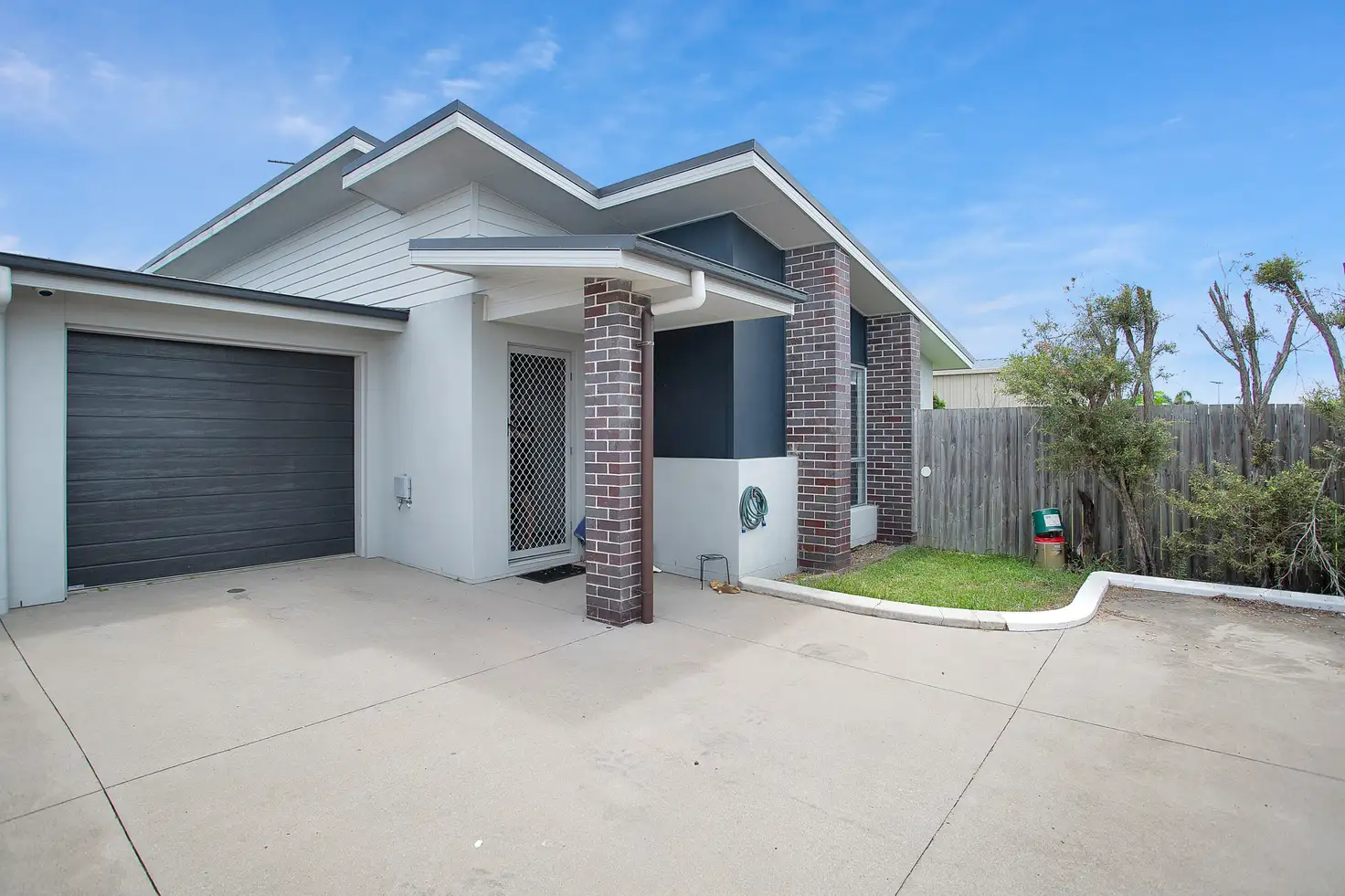 Main view of Homely semi-detached listing, 2/8 Farming Road, Ooralea QLD 4740