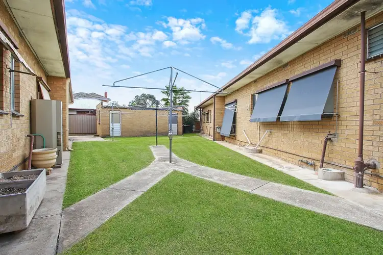 Fifth view of Homely unit listing, 2 / 76 Salisbury Street, Benalla VIC 3672