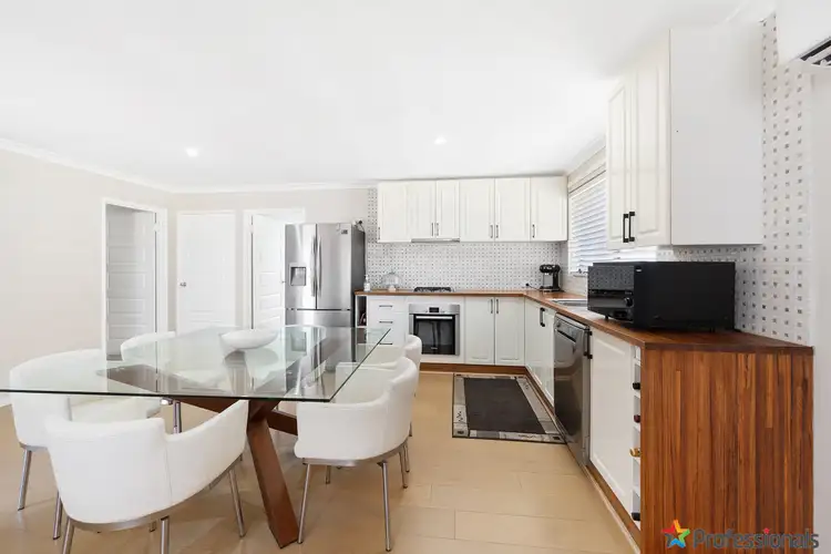 Fifth view of Homely house listing, 3 Gollan Place, Coodanup WA 6210