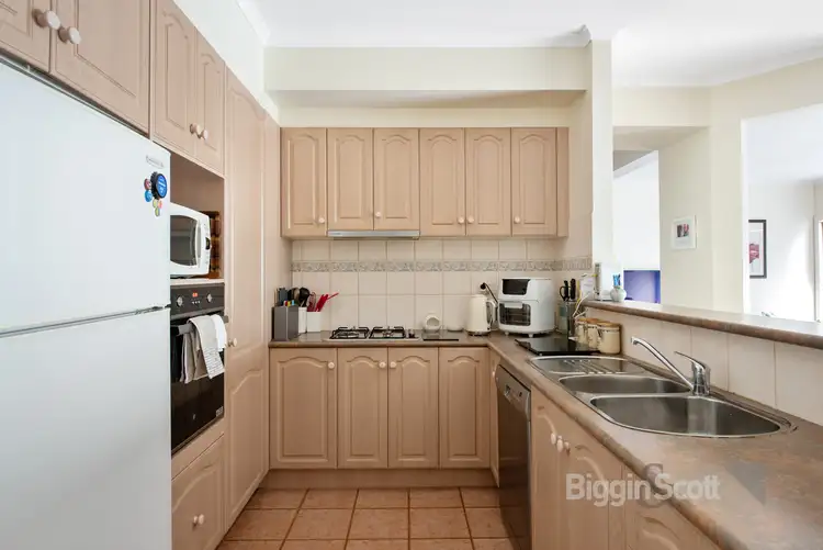 Sixth view of Homely townhouse listing, 7 Avendon Boulevard, Glen Waverley VIC 3150