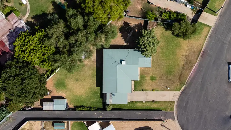 Fifth view of Homely house listing, 4 Banksia Court, Darlington Point NSW 2706