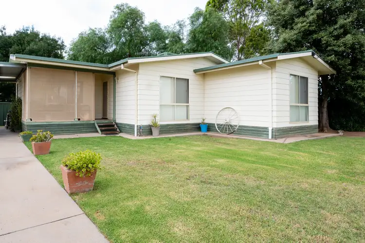 Sixth view of Homely house listing, 4 Banksia Court, Darlington Point NSW 2706