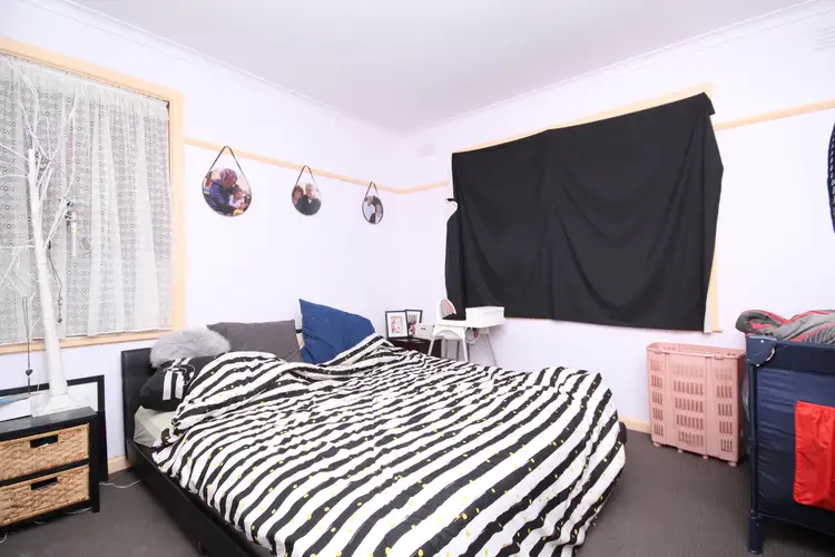 Fifth view of Homely house listing, 2 Langlands Street, Horsham VIC 3400