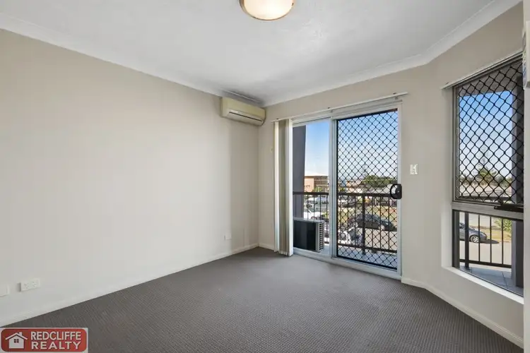 Fourth view of Homely unit listing, 2/13 Tramore Street, Margate QLD 4019