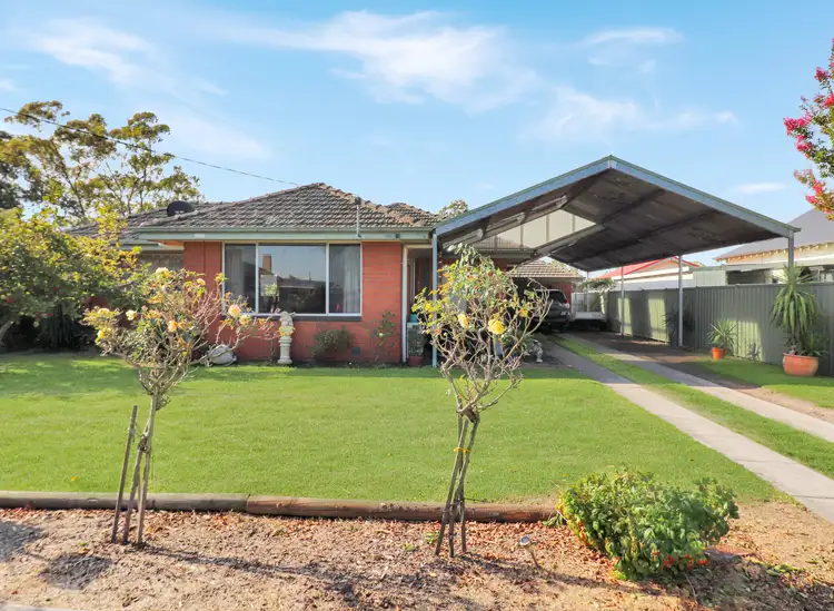 19 WOLSELEY STREET, Orbost VIC 3888