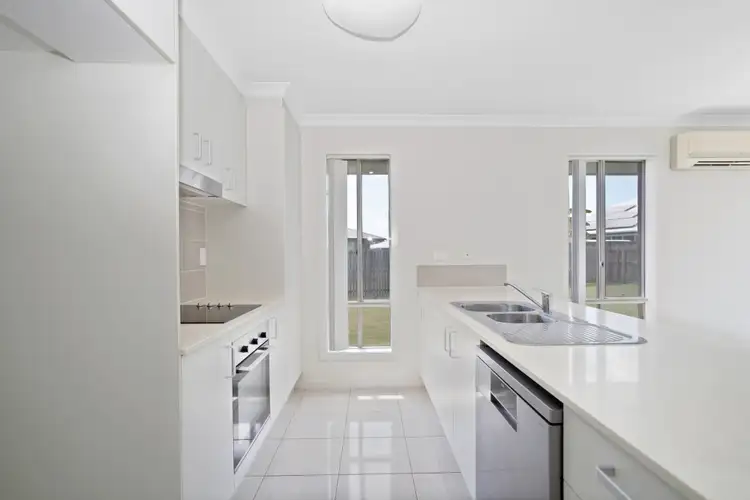 Fourth view of Homely house listing, 9 Bellavista Circuit, Beaconsfield QLD 4740