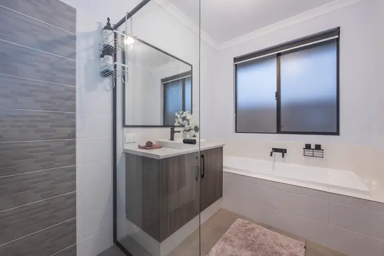 Fifth view of Homely house listing, 17 Pravia Way, Alkimos WA 6038