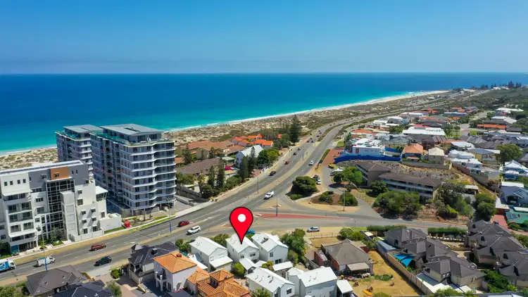 Fifth view of Homely house listing, 2/1 Pearl Parade, Scarborough WA 6019
