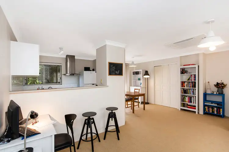 Unit 17, 4 Waterway Court, Churchlands WA 6018