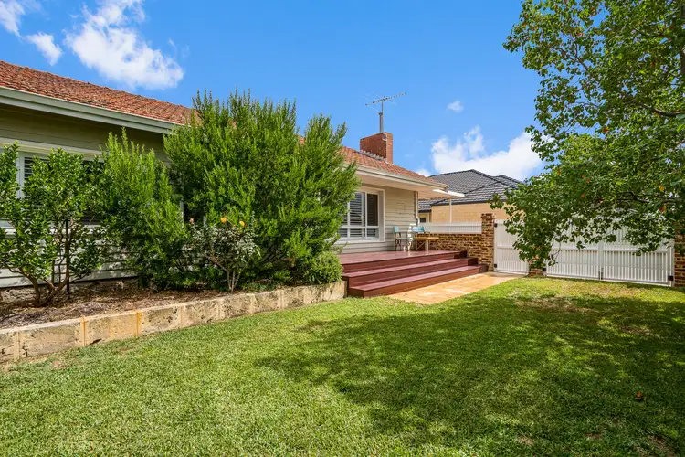 51 Rome Road, Melville WA 6156