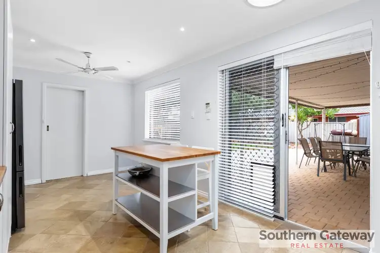 Sixth view of Homely house listing, 3 Pinedale Way, Safety Bay WA 6169