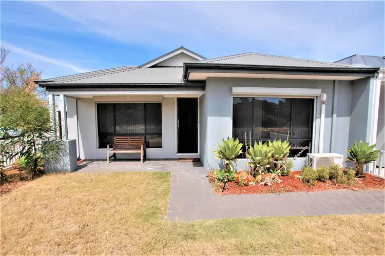9/2 Wilding Boulevard, Ellenbrook WA 6069