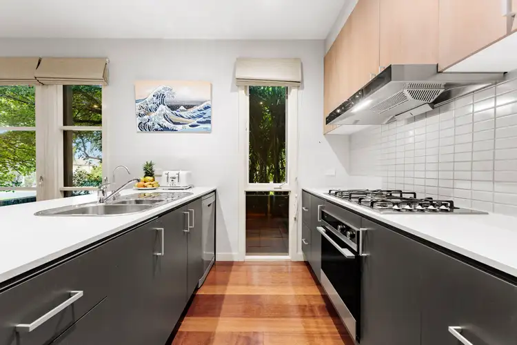 Fifth view of Homely townhouse listing, 21 Springthorpe Boulevard, Macleod VIC 3085