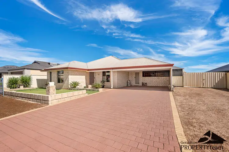 13 Pepper Gate, Waggrakine WA 6530