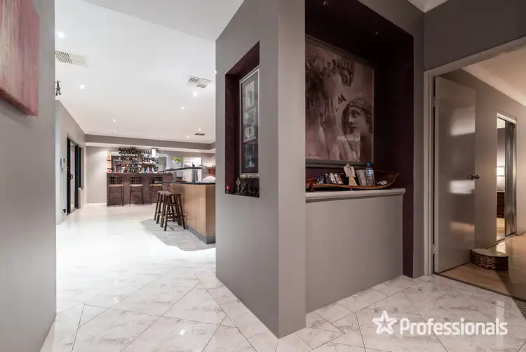 Fifth view of Homely house listing, 2 Derry Walk, Darch WA 6065