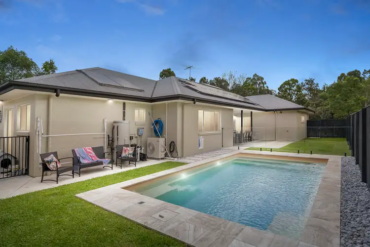 6 Mitta Crescent, Narangba QLD 4504