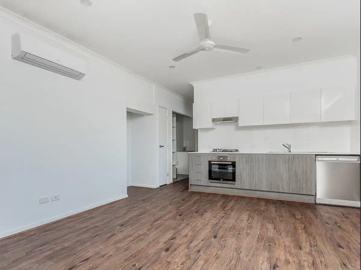 Main view of Homely semi-detached listing, 1/6 Mayfair Crescent, Kallangur QLD 4503