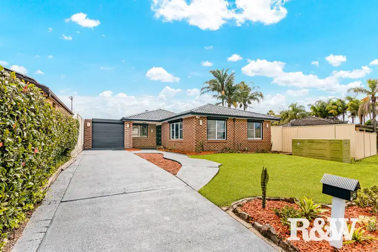 Second view of Homely house listing, 19 Southee Circuit, Oakhurst NSW 2761