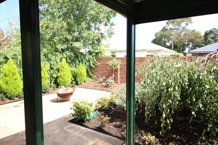 3/6 Gerloff Street