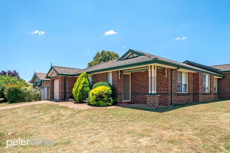 1/12 Turner Crescent, Orange NSW 2800