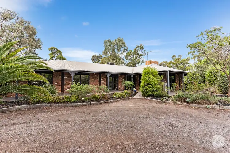 9 Hakea Road, Huntly VIC 3551