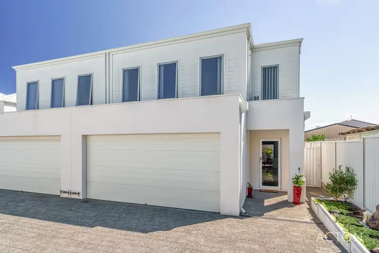 Main view of Homely townhouse listing, 4/52 Morfitt Street, Mandurah WA 6210