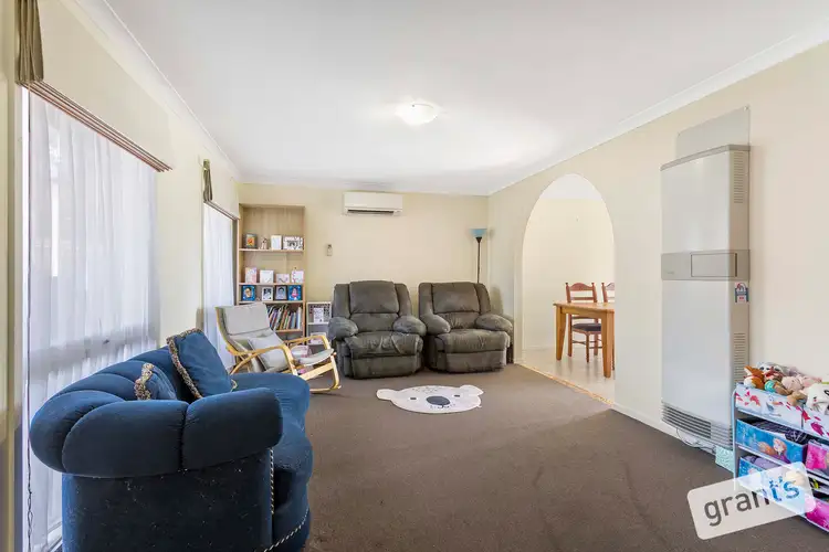 Second view of Homely house listing, 3 Amy Court, Hampton Park VIC 3976
