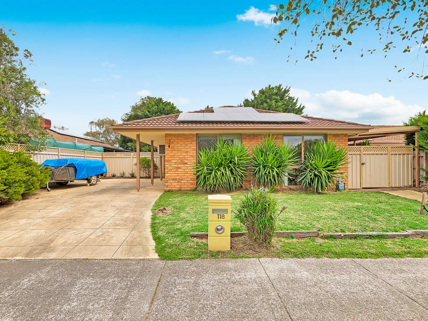 Main view of Homely house listing, 118 Courtenay Avenue, Cranbourne North VIC 3977