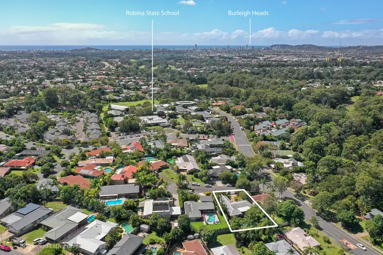 4 Dundee Court, Robina QLD 4226