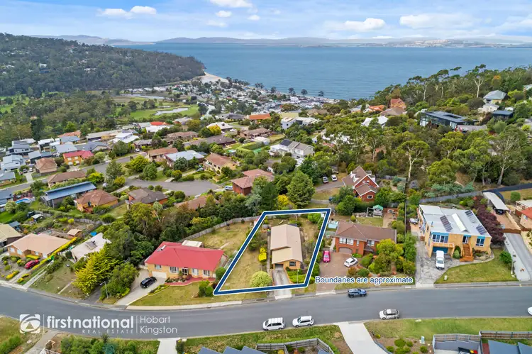 62 Hutchins Street, Kingston TAS 7050