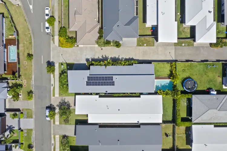 Second view of Homely house listing, 4 Bulgari Crescent, Hope Island QLD 4212